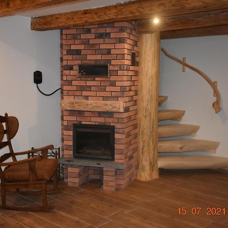 Jaskowa Chata Bieszczady Apartament Z Basenem Baligród Εξωτερικό φωτογραφία
