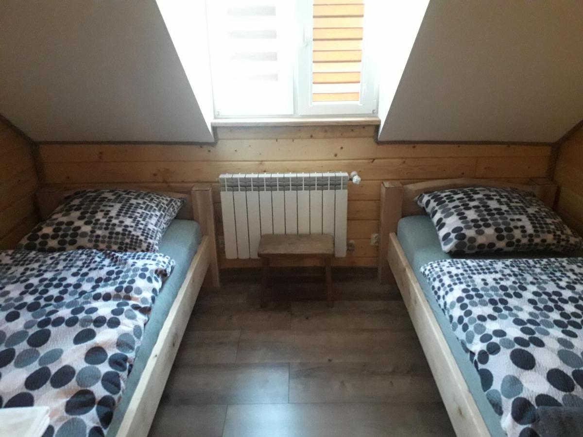 Jaskowa Chata Bieszczady Apartament Z Basenem Baligród Εξωτερικό φωτογραφία