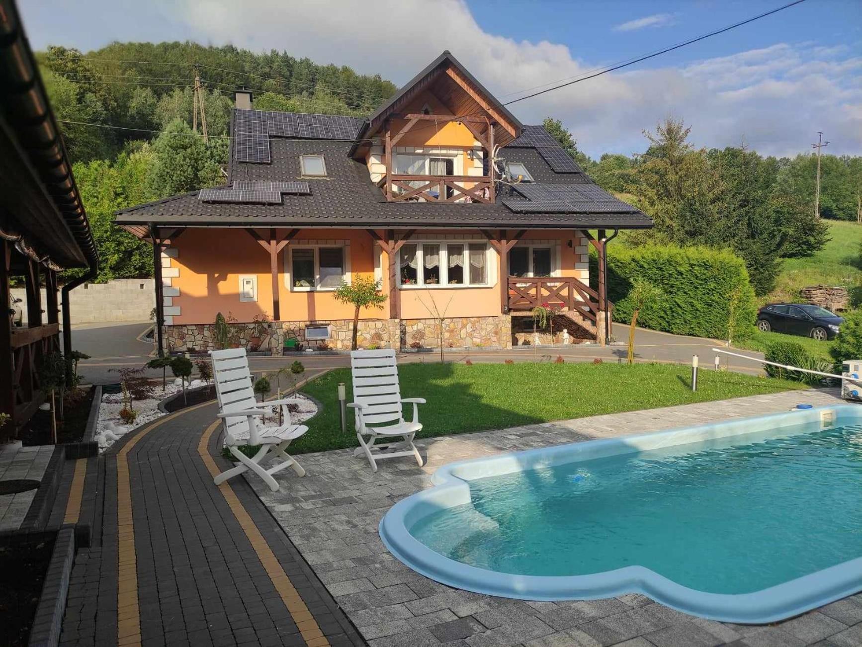 Jaskowa Chata Bieszczady Apartament Z Basenem Baligród Εξωτερικό φωτογραφία